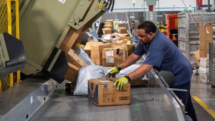 🇲🇽🇯🇵🇮🇳 Global Postal Services Halt Shipments to the U.S. After U.S. Ends “De Minimis” Duty Exemption