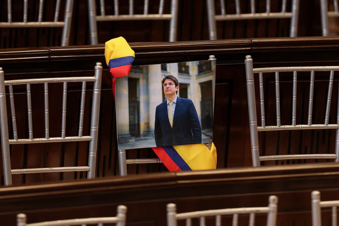 🇨🇴 Colombian presidential hopeful Uribe dies two months after shooting