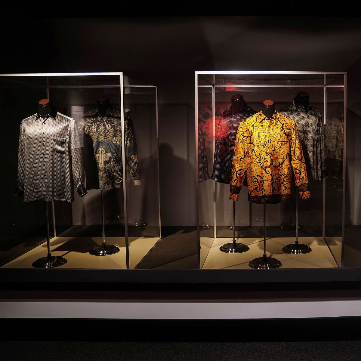 Nelson Mandela Memorabilia Can Go to Auction, Court Says