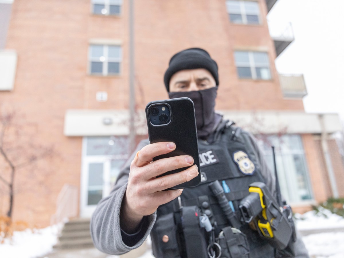 🇺🇸 U.S. Immigration and Customs Enforcement (ICE) has quietly assembled a sophisticated surveillance arsenal