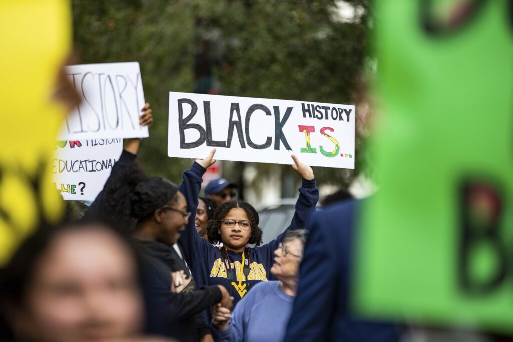 Understanding Ron DeSantis’ House Bill 1467: What It Means for Florida Residents, African American Students, and Access to Knowledge